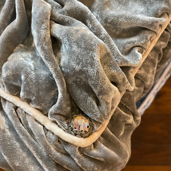 Crate Cover and Pillow Cover - Picture 8 of 15